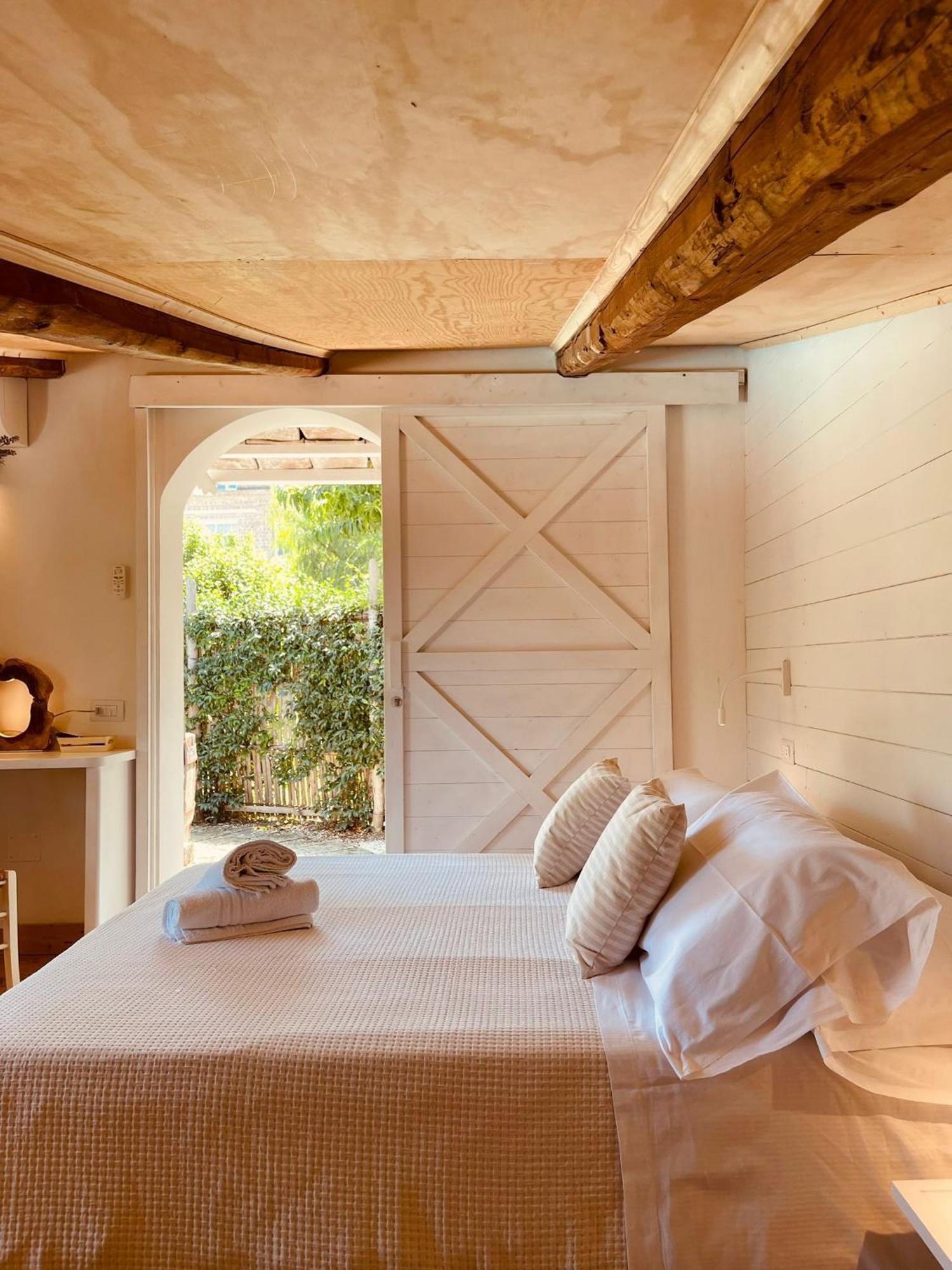 Casa Lucia Bed & Breakfast ซอร์เรนโต ภายนอก รูปภาพ