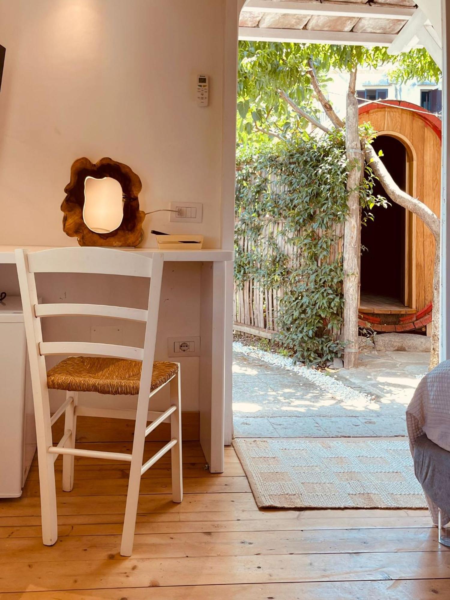 Casa Lucia Bed & Breakfast ซอร์เรนโต ภายนอก รูปภาพ