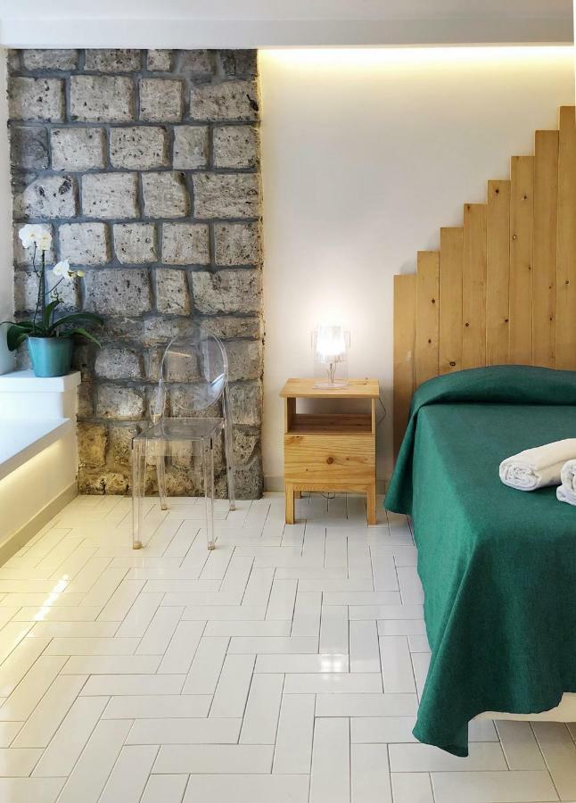 Casa Lucia Bed & Breakfast ซอร์เรนโต ภายนอก รูปภาพ